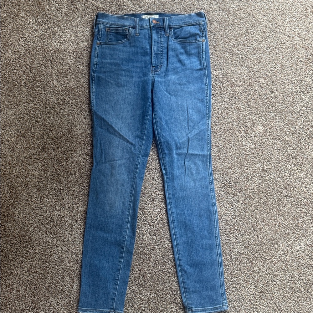 Madewell Blue Denim Skinny Jeans
10% high-rise skinny